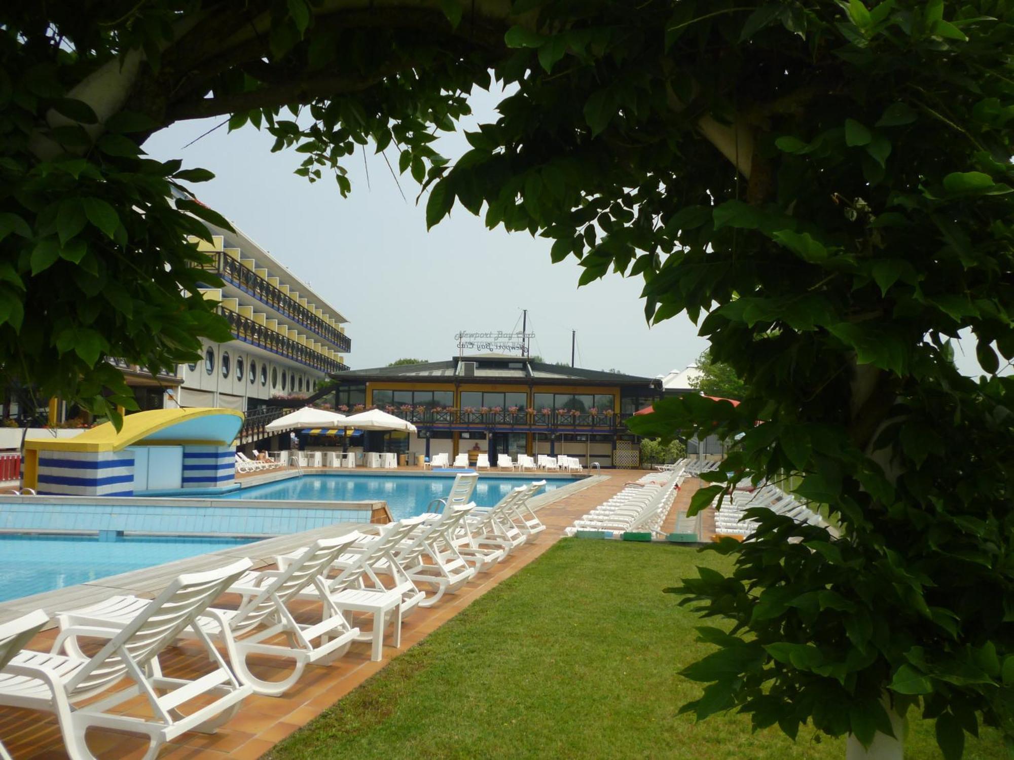 Marina Uno